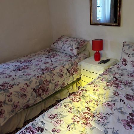 Heila'S In House Family Room-Homestay! ブルームフォンテーン エクステリア 写真